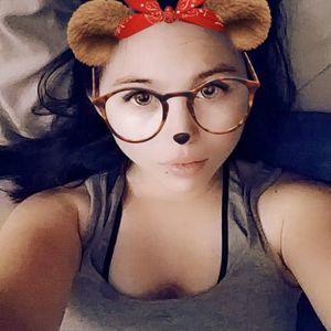 Meet your Posher, Tonya